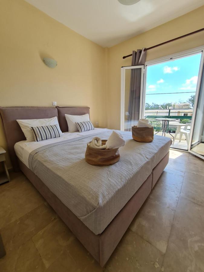 Fontana Apartments Moraḯtika Luaran gambar