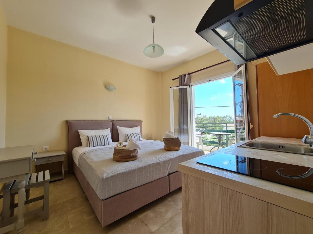 Fontana Apartments Moraḯtika Luaran gambar